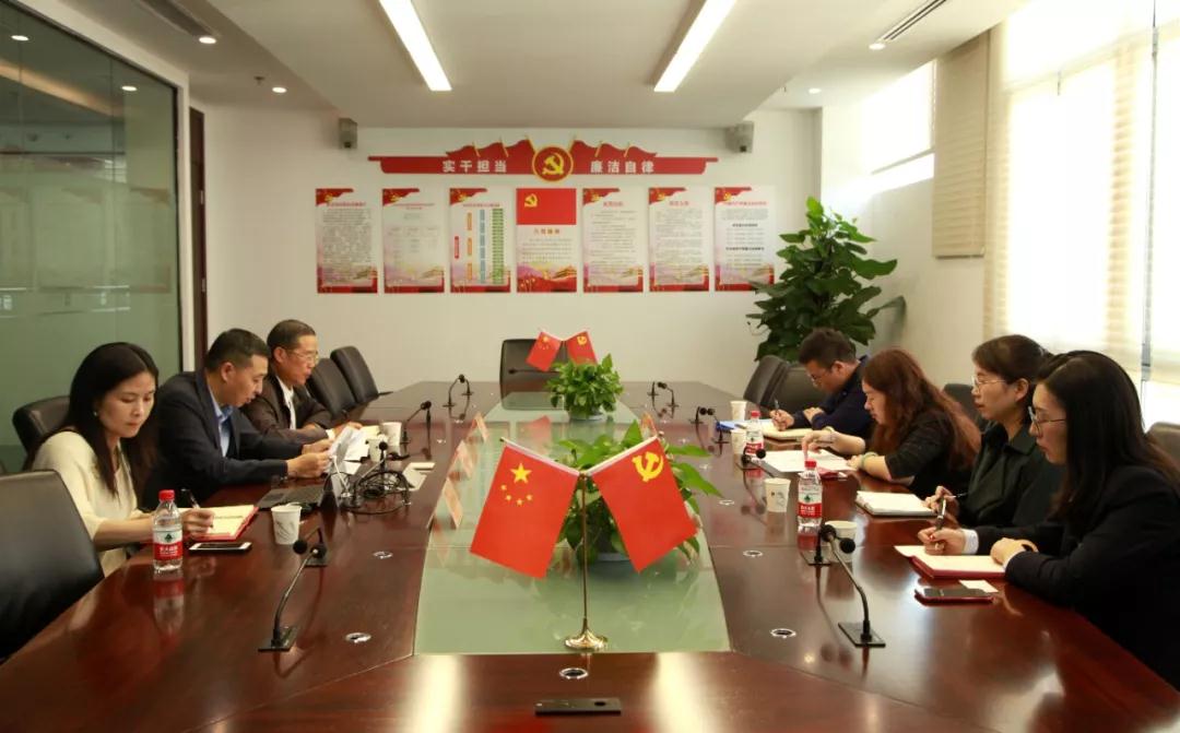 东湖高新区党工委组织部副部长万凌到中电光谷调研指导“不忘初心，牢记使命”主题教育工作(图5)